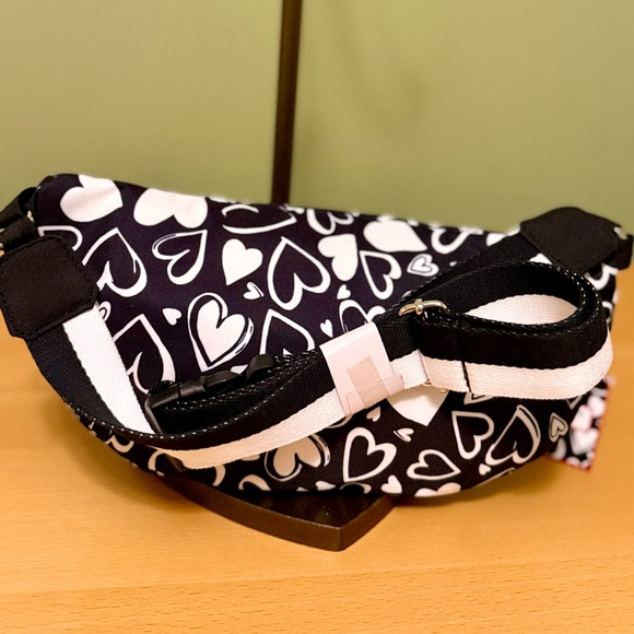 🌸Brighton NWT Belt Bag. BB004. - Picture 2 of 3